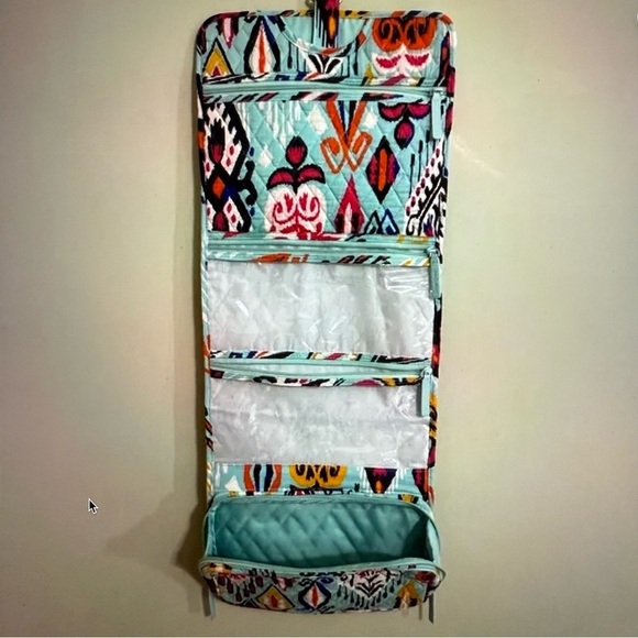 Vera Bradley travel toiletries / make up organizer - Picture 1 of 8
